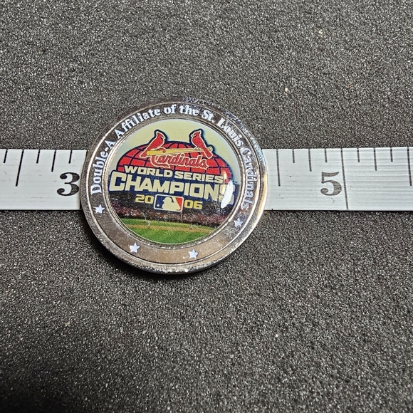 Springfield Cardinals 2007 World Series Champions 2006 Silver Tone Coin Token co - Picture 3 of 3